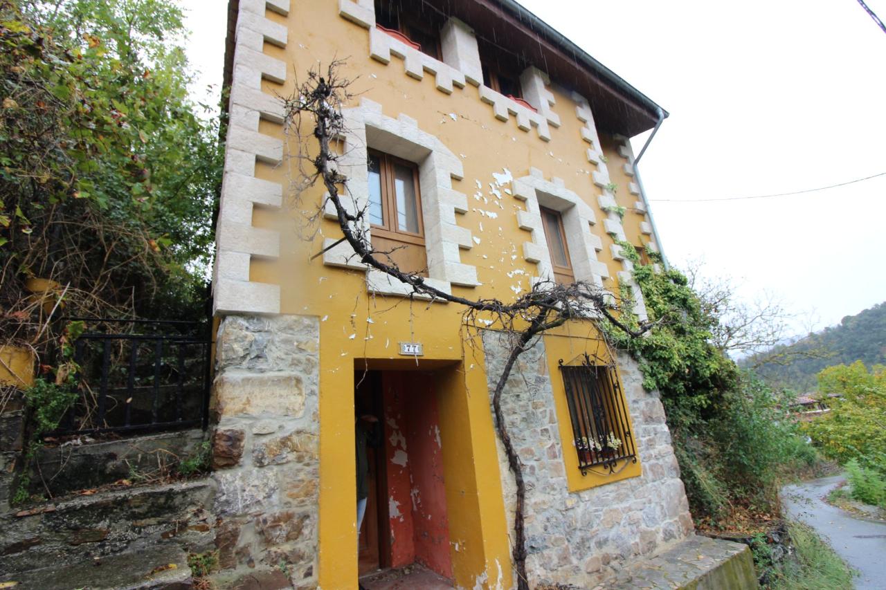 Casa de 145 m² y 5 hab. en venta, Turieno (Cantabria ...